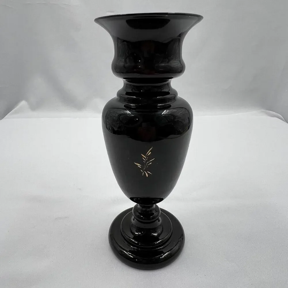 Vintage Black Glass Vase, Victorian era style handpainted floral decor - Picture 4 of 7